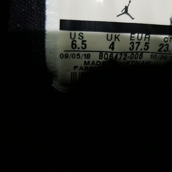 Air Jordan 1 Retro Mid Hot Punch Volt Wmn's 7, Mens Sz 6 1/2 ( EU 37.5) - Picture 7 of 9